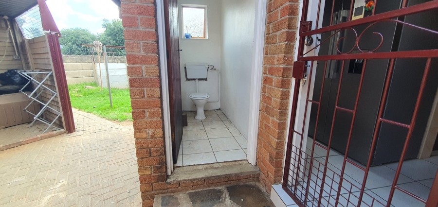 5 Bedroom Property for Sale in Fauna Free State